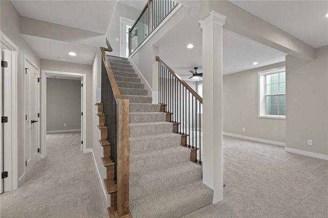 8281 Brockway Street, Lenexa, KS 66220