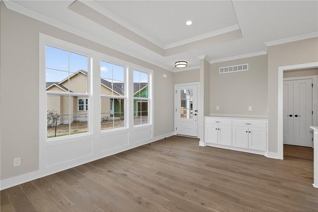 8281 Brockway Street, Lenexa, KS 66220