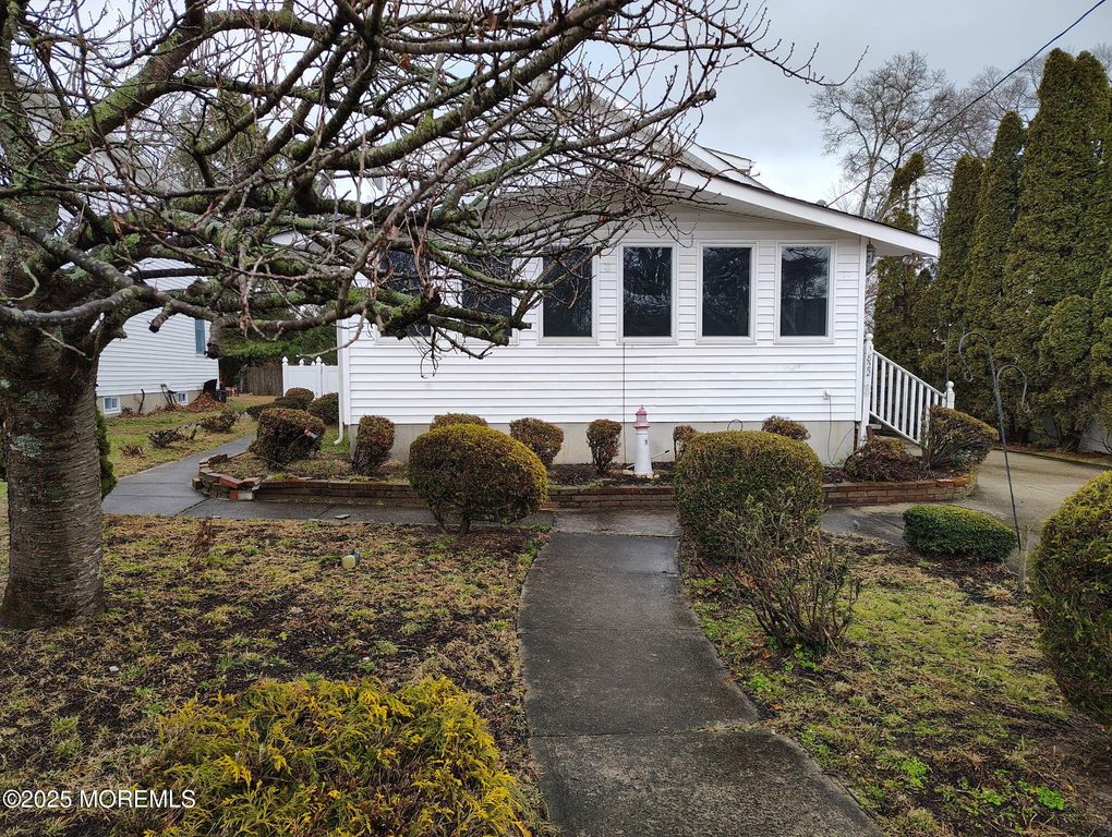 1822 S M Street, West Belmar, NJ 07719