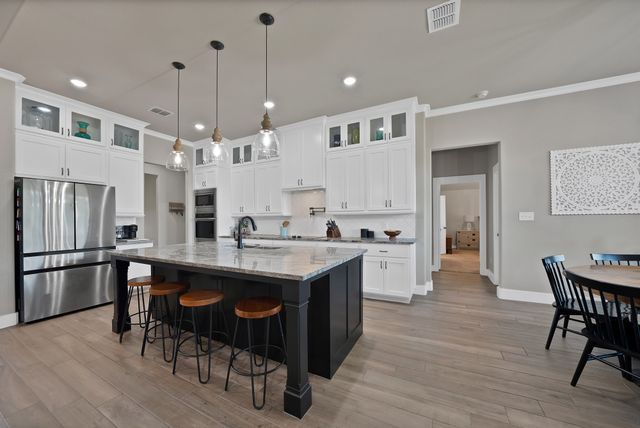 2008 Adams Overlook, Weatherford, TX 76088