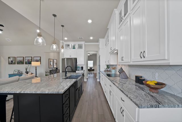 2008 Adams Overlook, Weatherford, TX 76088