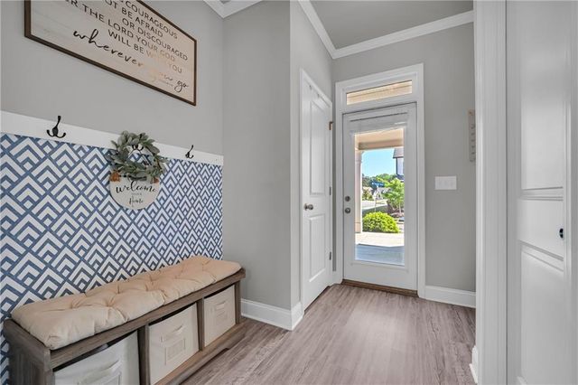 5124 Parkwood Drive, Flowery Branch, GA 30542