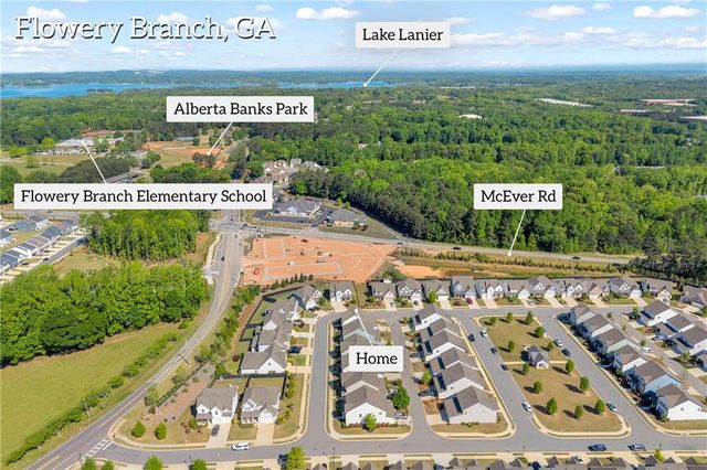 5124 Parkwood Drive, Flowery Branch, GA 30542