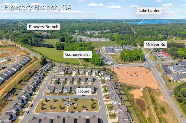 5124 Parkwood Drive, Flowery Branch, GA 30542
