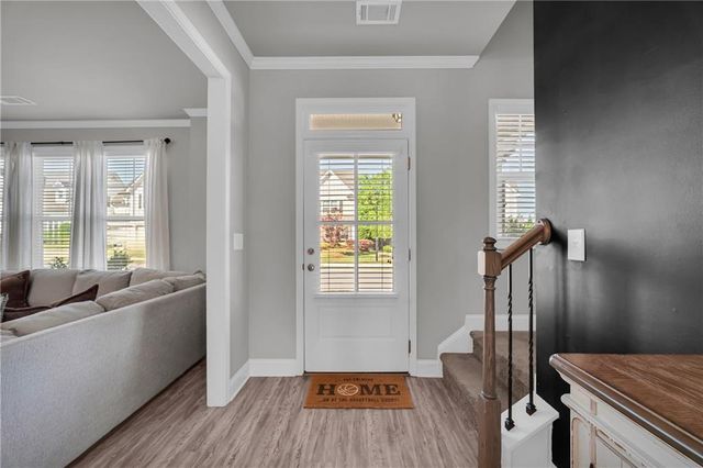 5124 Parkwood Drive, Flowery Branch, GA 30542