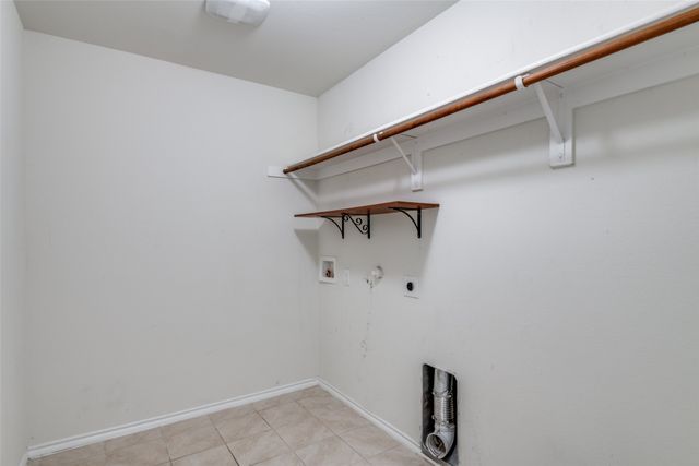 1060 Sadie Street, Forney, TX 75126