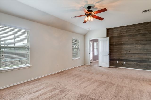 1060 Sadie Street, Forney, TX 75126