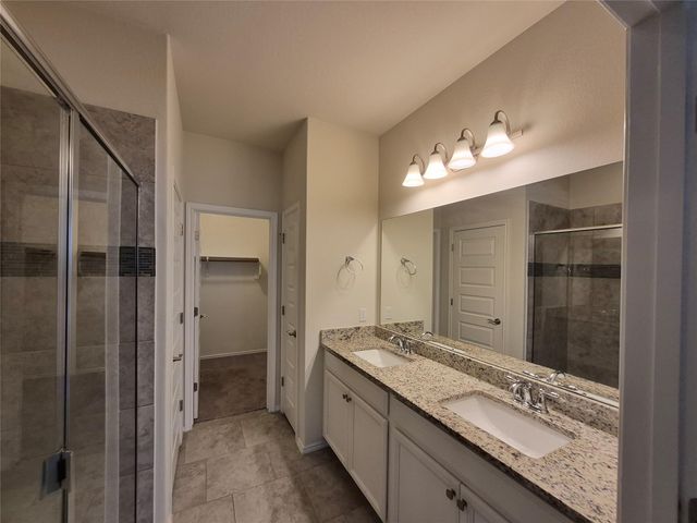 14000 Osmarea DR 77, Austin, TX 78717