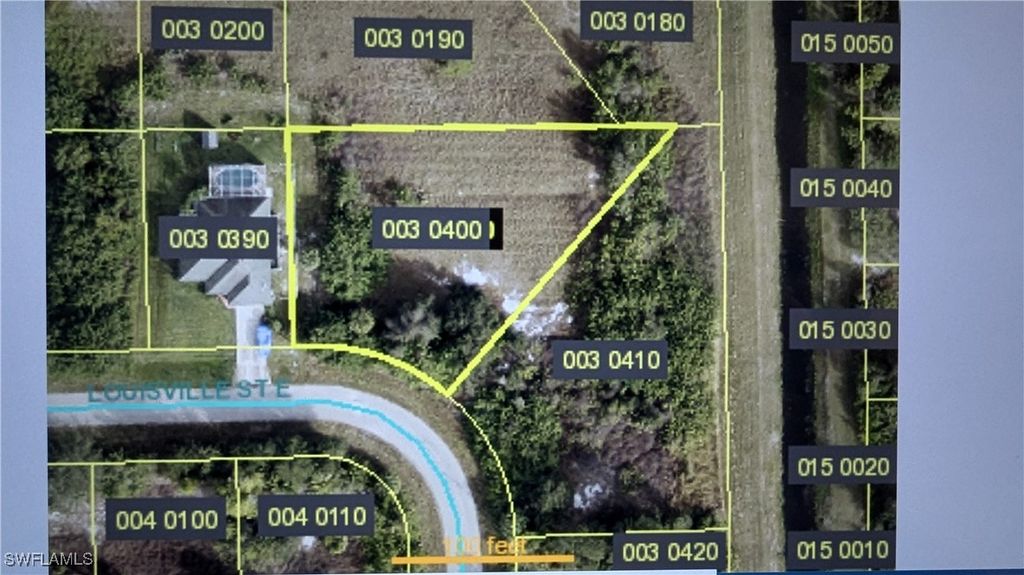 551 Louisville ST E, Lehigh Acres, FL 33974