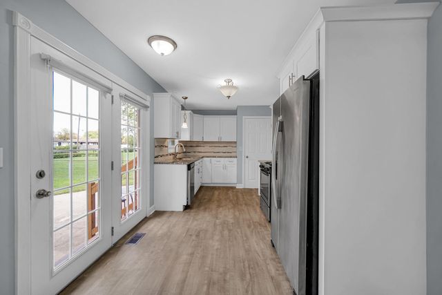 2684 W 61st Avenue, Merrillville, IN 46410