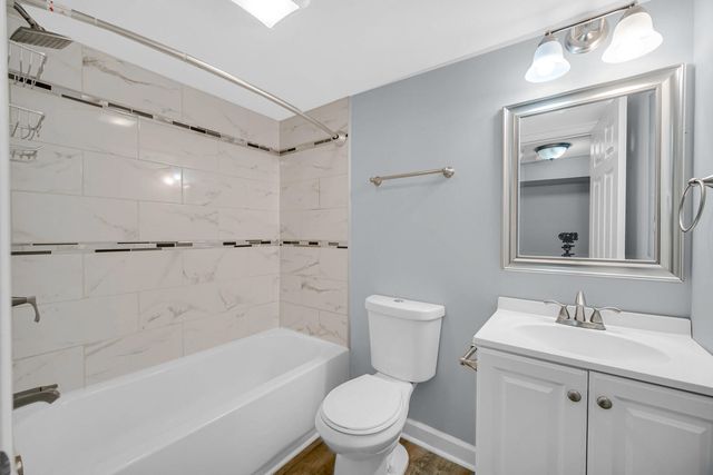 2684 W 61st Avenue, Merrillville, IN 46410