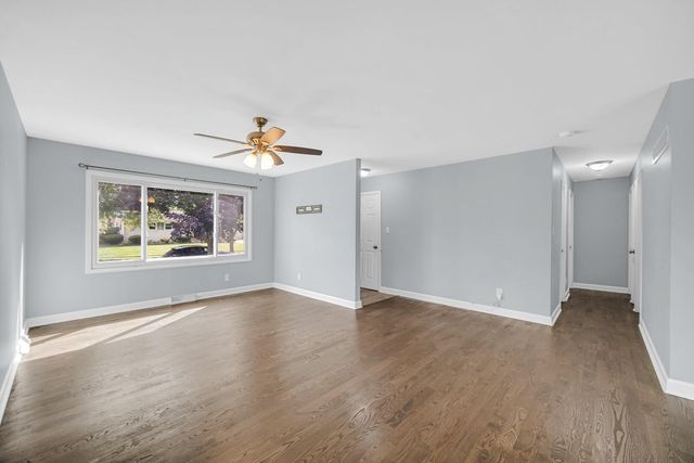 2684 W 61st Avenue, Merrillville, IN 46410