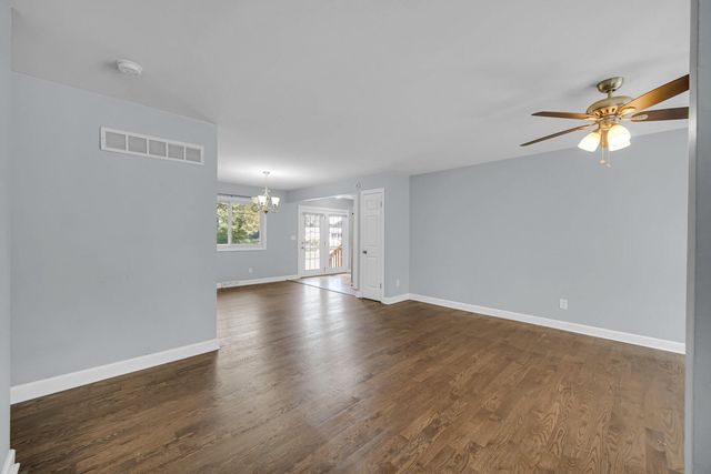 2684 W 61st Avenue, Merrillville, IN 46410