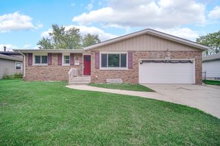 2684 W 61st Avenue, Merrillville, IN 46410