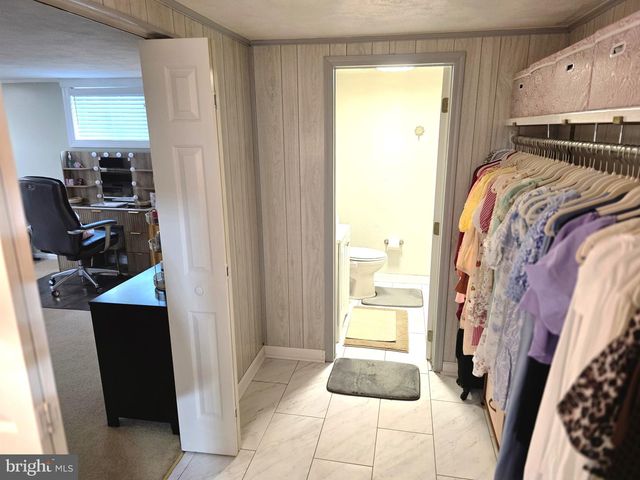 1705 S RIDING LN, Wilmington, DE 19804