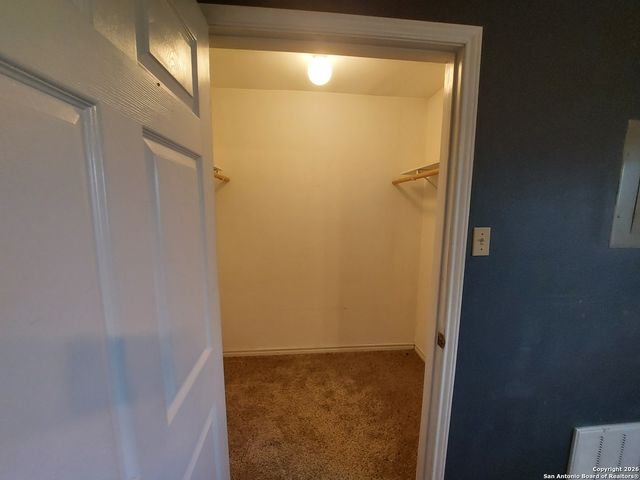 9510 Cross Rdg Ln, San Antonio, TX 78263