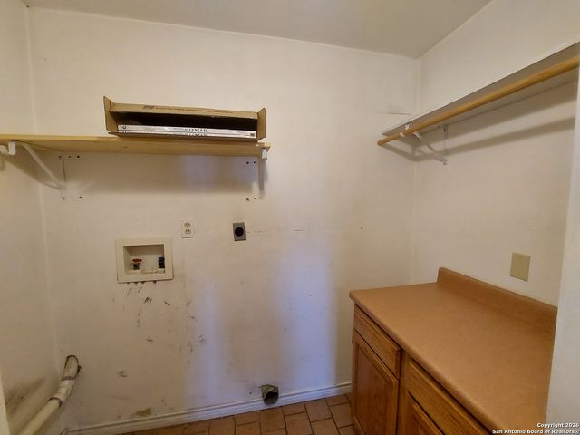 9510 Cross Rdg Ln, San Antonio, TX 78263