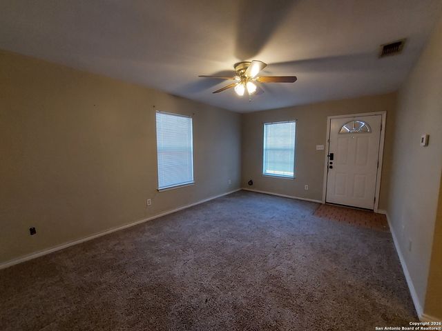 9510 Cross Rdg Ln, San Antonio, TX 78263