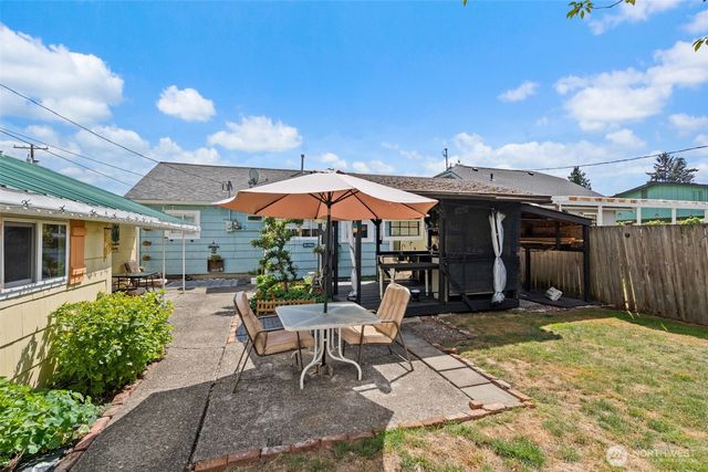 1131 J Street, Centralia, WA 98531