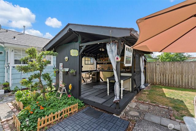 1131 J Street, Centralia, WA 98531