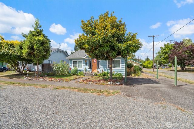 1131 J Street, Centralia, WA 98531