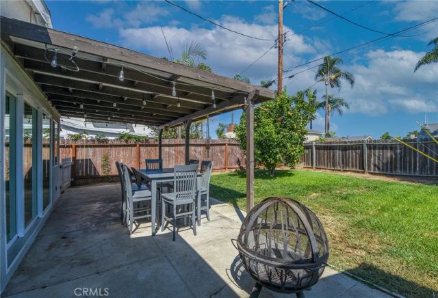 2252 Federal, Costa Mesa, CA 92627
