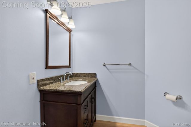 2031 Saint Clair Drive, Highland Charter Township, MI 48357