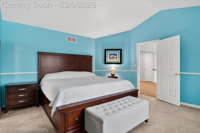 2031 Saint Clair Drive, Highland Charter Township, MI 48357