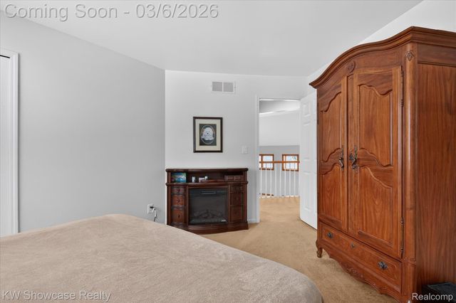 2031 Saint Clair Drive, Highland Charter Township, MI 48357