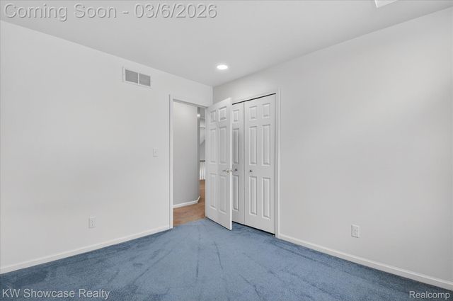 2031 Saint Clair Drive, Highland Charter Township, MI 48357