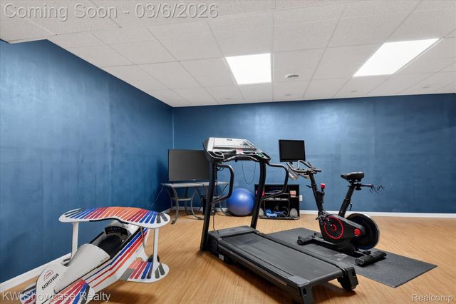 2031 Saint Clair Drive, Highland Charter Township, MI 48357