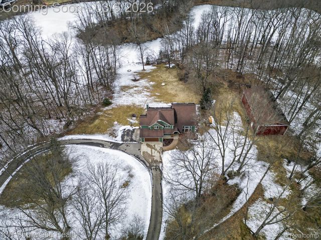 2031 Saint Clair Drive, Highland Charter Township, MI 48357