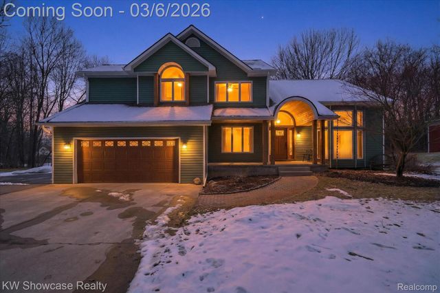 2031 Saint Clair Drive, Highland Charter Township, MI 48357