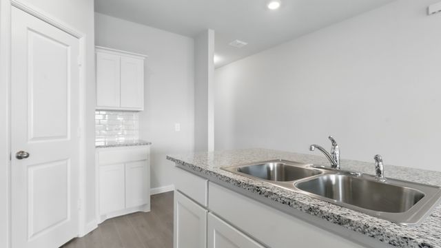 304 POTATO Street, Keene, TX 76059