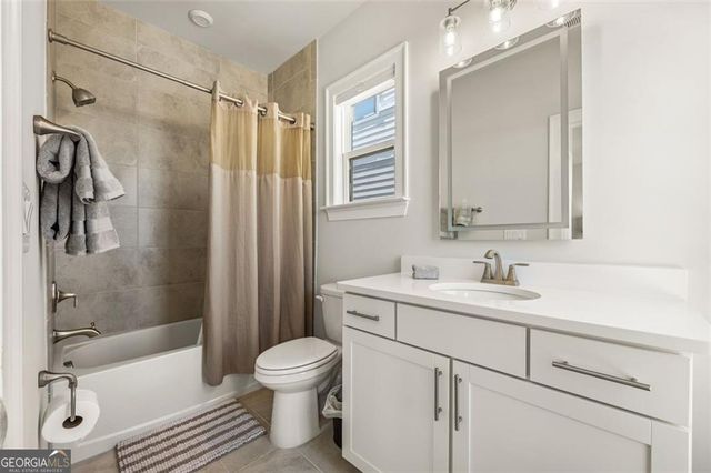 2145 Burnside Drive NW, Atlanta, GA 30318