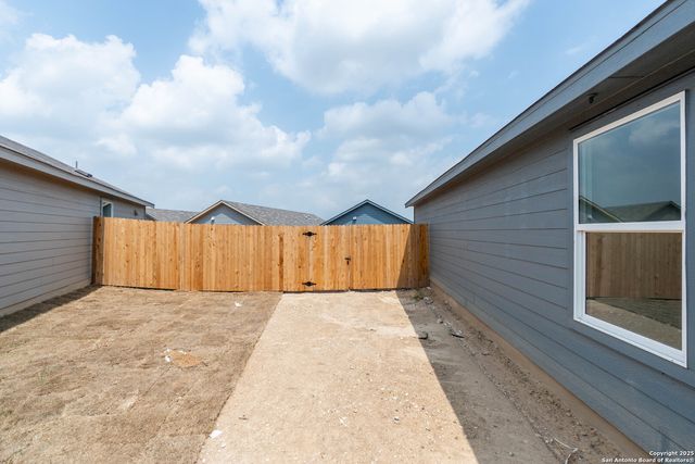 8511 Opal Place, San Antonio, TX 78263