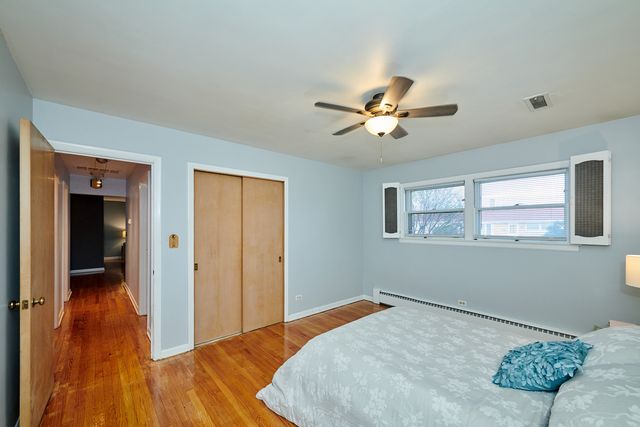 5500 Harvard Terrace, Skokie, IL 60077
