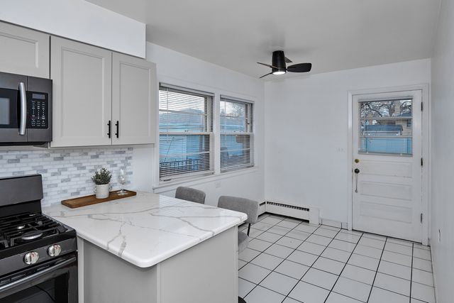 5500 Harvard Terrace, Skokie, IL 60077
