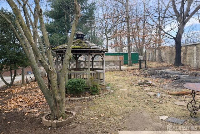 2071 State Route 35, South Amboy, NJ 08879