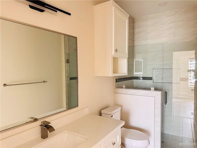 3421 Kerala Avenue D, Edinburg, TX 78539