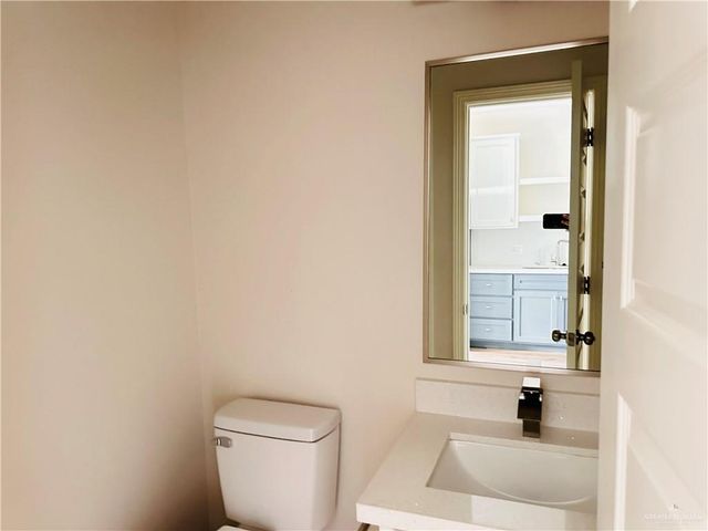 3421 Kerala Avenue D, Edinburg, TX 78539