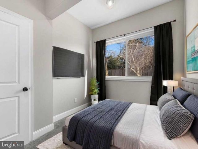 5503 STUART AVE, Baltimore, MD 21215