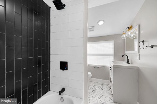 5503 STUART AVE, Baltimore, MD 21215