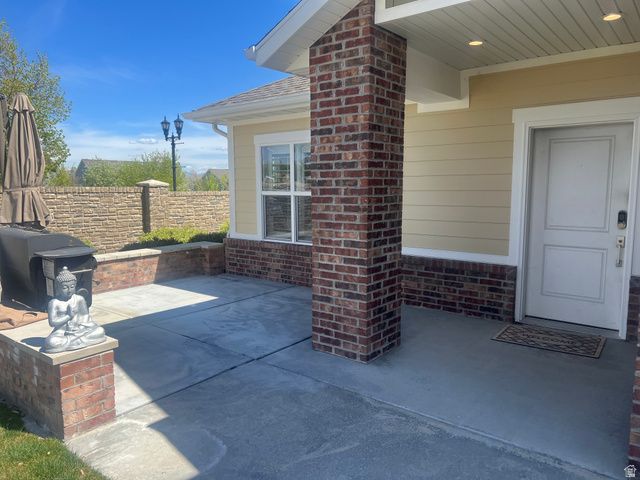 3256 W HARVEST CHASE DR, South Jordan, UT 84095