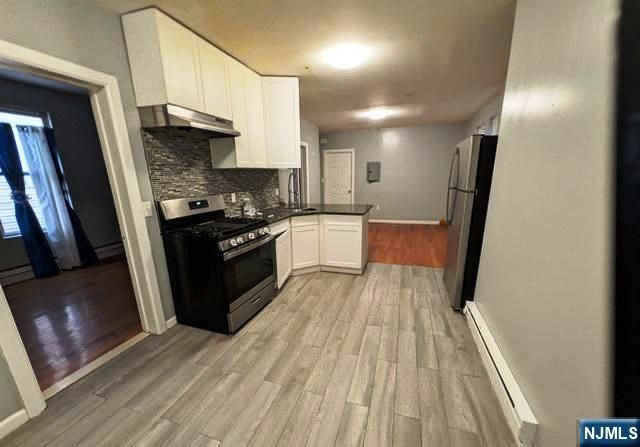 25 Maple Avenue, Irvington, NJ 07111