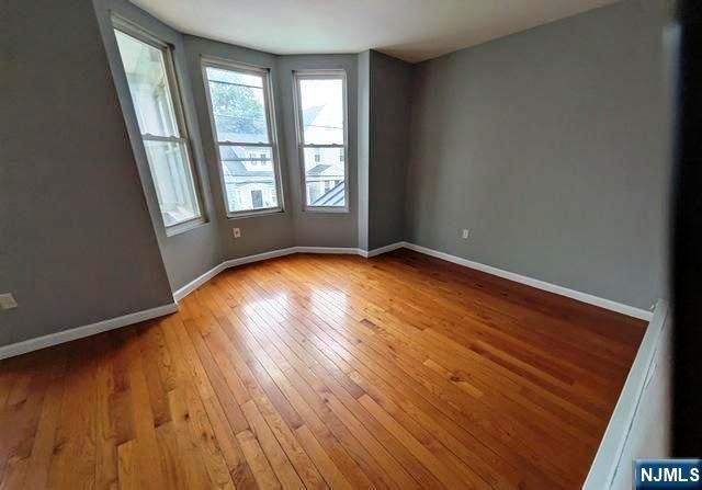 25 Maple Avenue, Irvington, NJ 07111