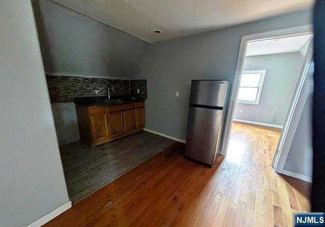 25 Maple Avenue, Irvington, NJ 07111