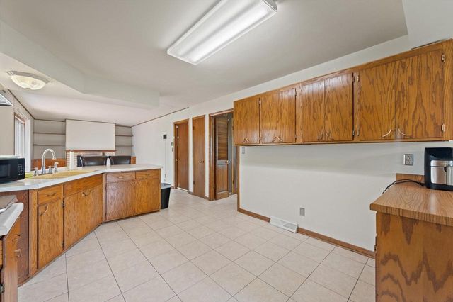 8125 CELINA STREET, Milwaukee, WI 53224