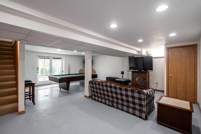 1507 Cherrywood DRIVE, Waukesha, WI 53188