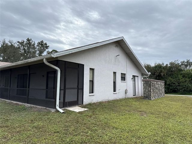 21264 HAWTHORNE AVENUE, Port Charlotte, FL 33954